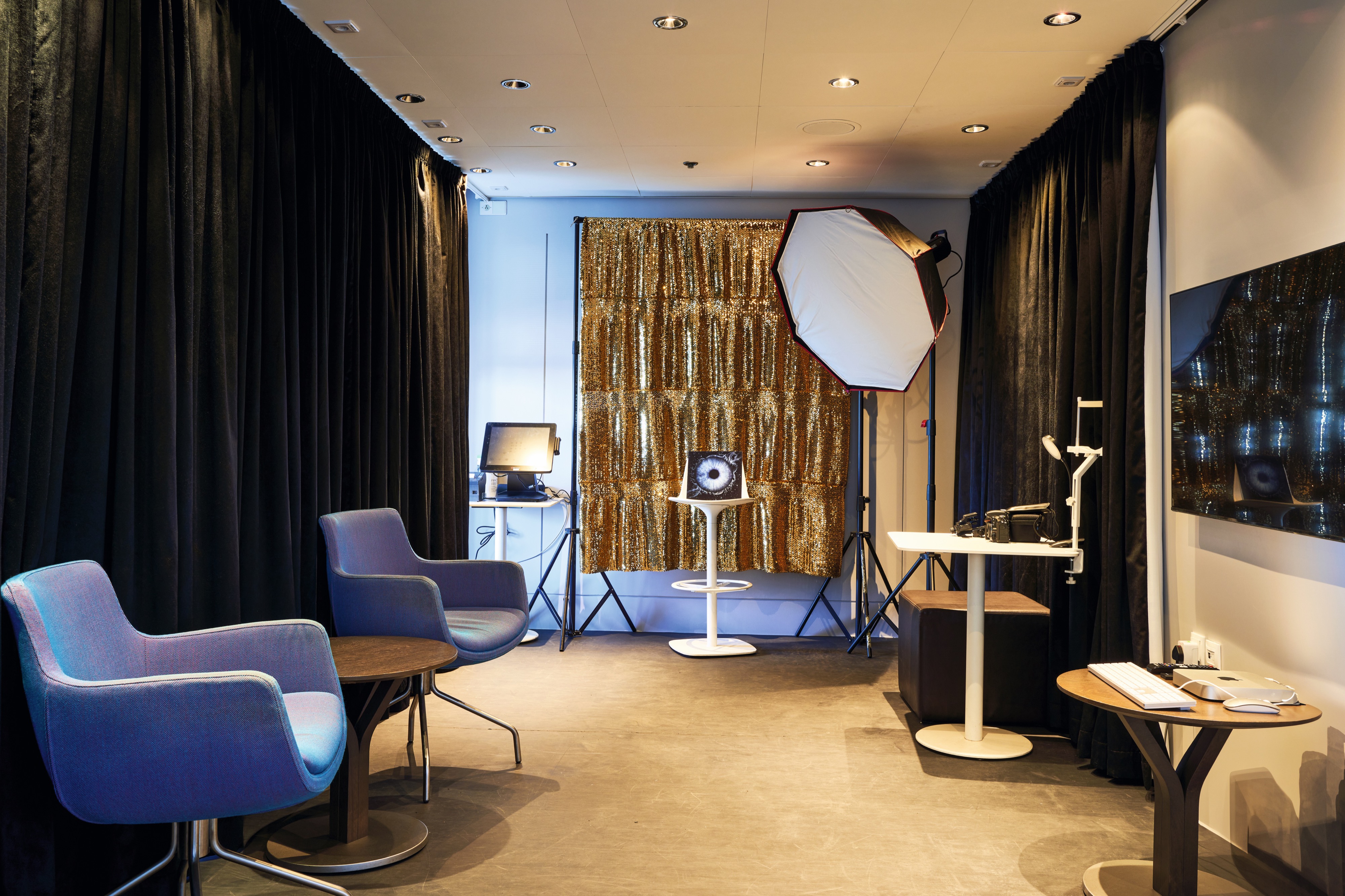 Marella Voyager - Photo Studio